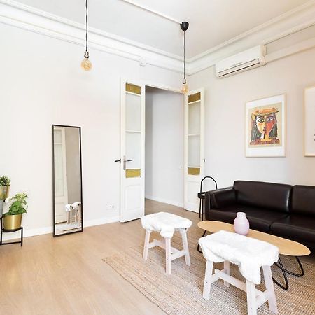 Sagrada Familia IV By Enjoy Apartments Barcelona Bagian luar foto