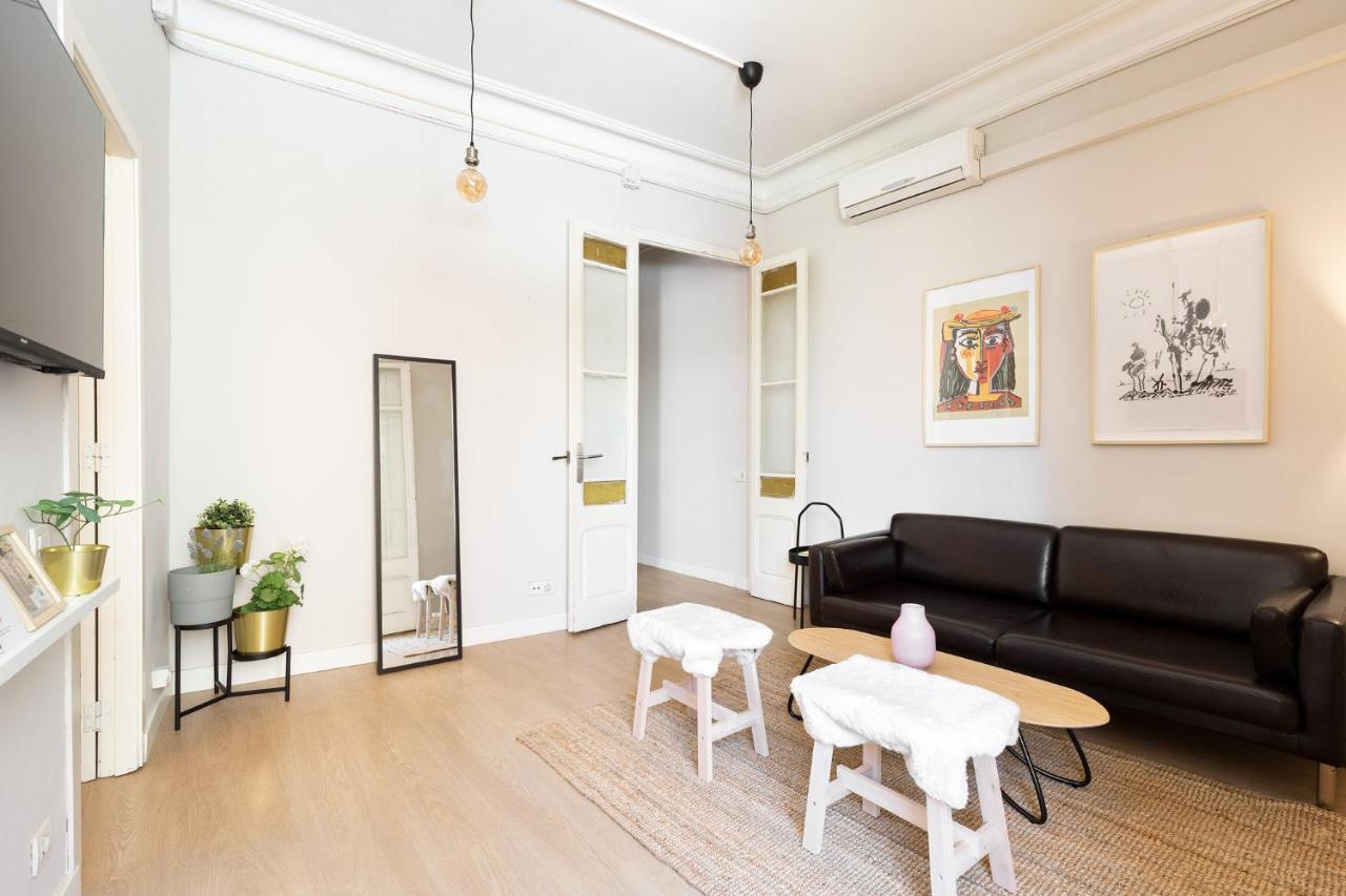 Sagrada Familia IV By Enjoy Apartments Barcelona Bagian luar foto